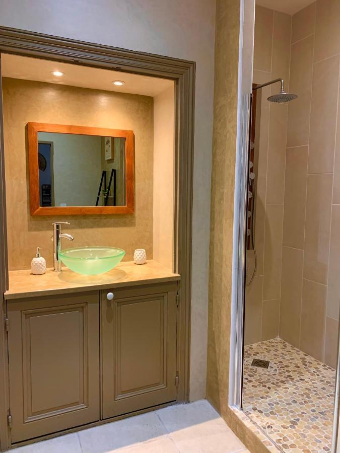Appartement Avec Jardin Privatif Cazouls-lès-Béziers Buitenkant foto